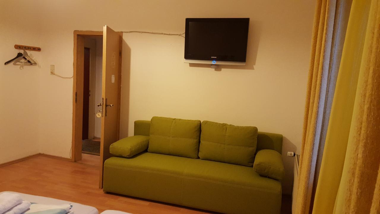Kansakar Hotel Kaiserslautern Eksteriør billede